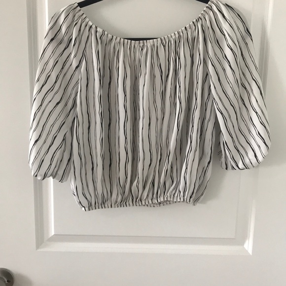 Caribbean Queen two-piece blouse/skirt - Picture 4 of 7